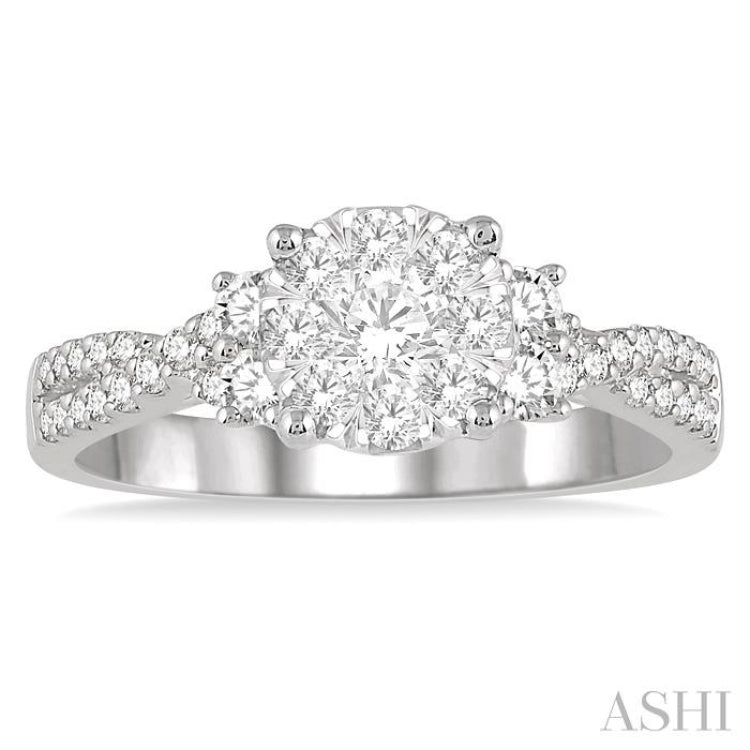 3/4 Ctw Crossed Split Shank Lovebright Diamond Cluster Ring in 14K White Gold