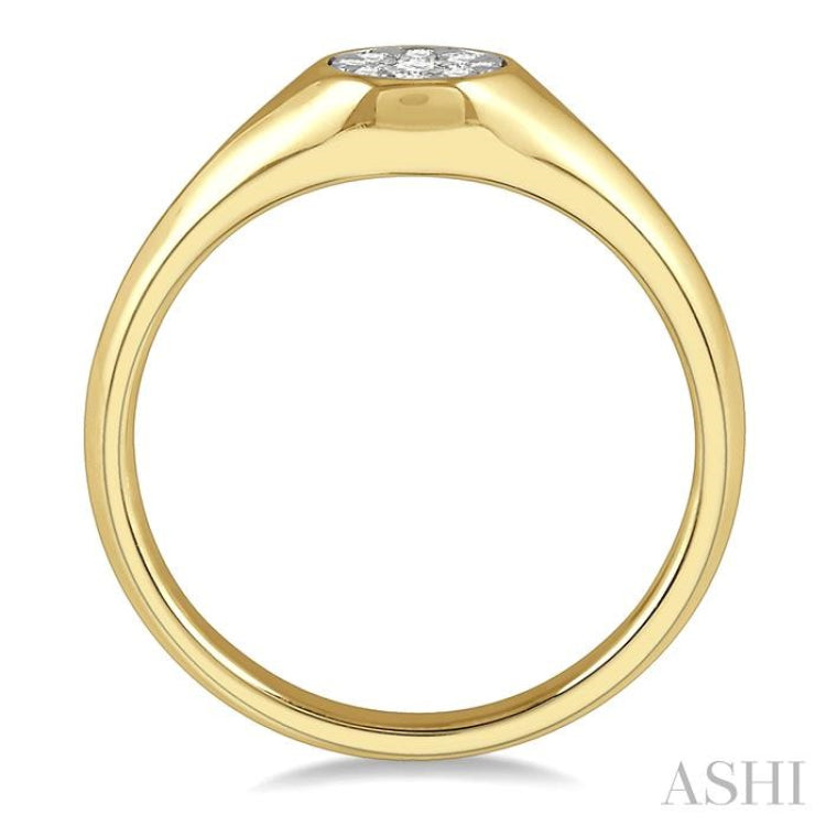 1/6 Ctw Round Shape Lovebright Diamond Ring in 14K Yellow and White Gold