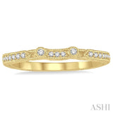 1/10 Ctw Round Cut Diamond Wedding Band in 14K Yellow Gold