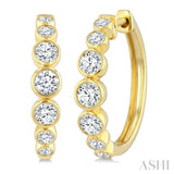 1/2 Ctw Graduated Bezel Set Round Cut Diamond Fashion Hoop Earrings in 14K Yellow Gold