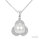 7 MM White Cultured Pearl and 1/20 Ctw Round Cut Diamond Fashion Pendant With Chain in 10K White Gold