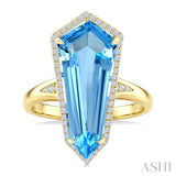 22X9 MM Evoque Gemstones Shield Shape Blue Topaz and 1/4 Ctw Round Cut Diamond Semi-Precious Ring in 14K Yellow Gold
