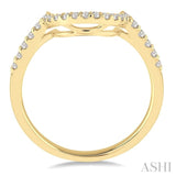 1/4 ctw Round Cut Diamond Wedding Band in 14K Yellow Gold