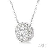 1/2 Ctw Lovebright Round Cut Diamond Pendant With Chain in 14K White Gold