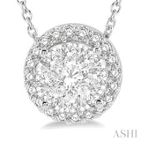 1/2 Ctw Lovebright Round Cut Diamond Pendant With Chain in 14K White Gold