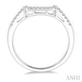 1/8 ctw Round Cut Diamond Wedding Band in 14K White Gold