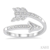 Silver Arrow Open Diamond Fashion Ring